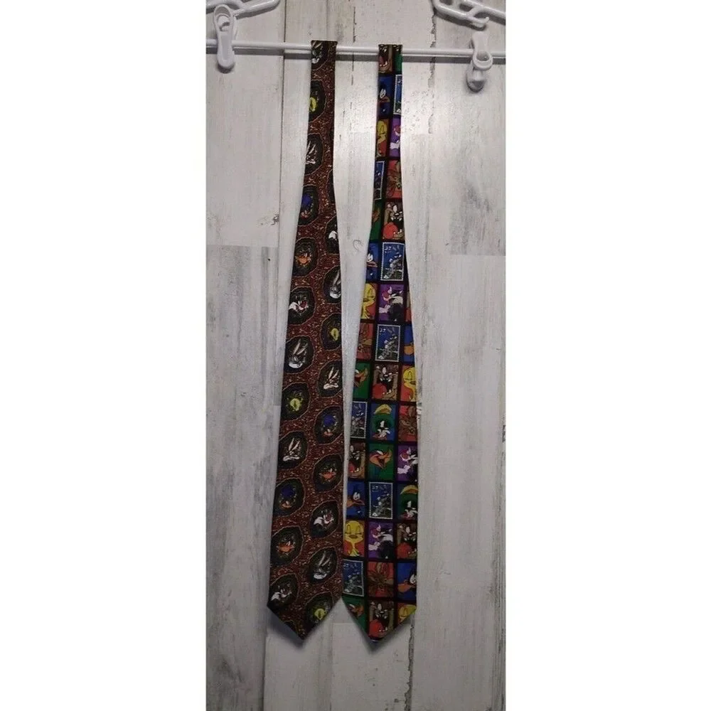 2 Necktie Lot Vintage Looney Tunes Stamp Collection/Looney Tunes Mania 55